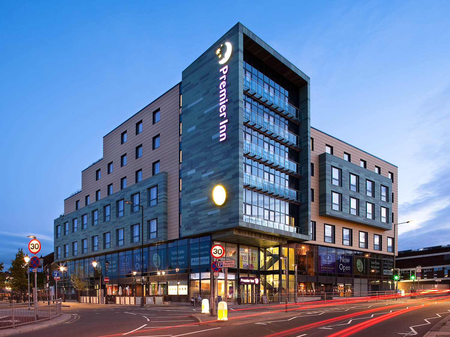 Premier Inn Hotel, Doncaster, Cartwright Pickard Architects