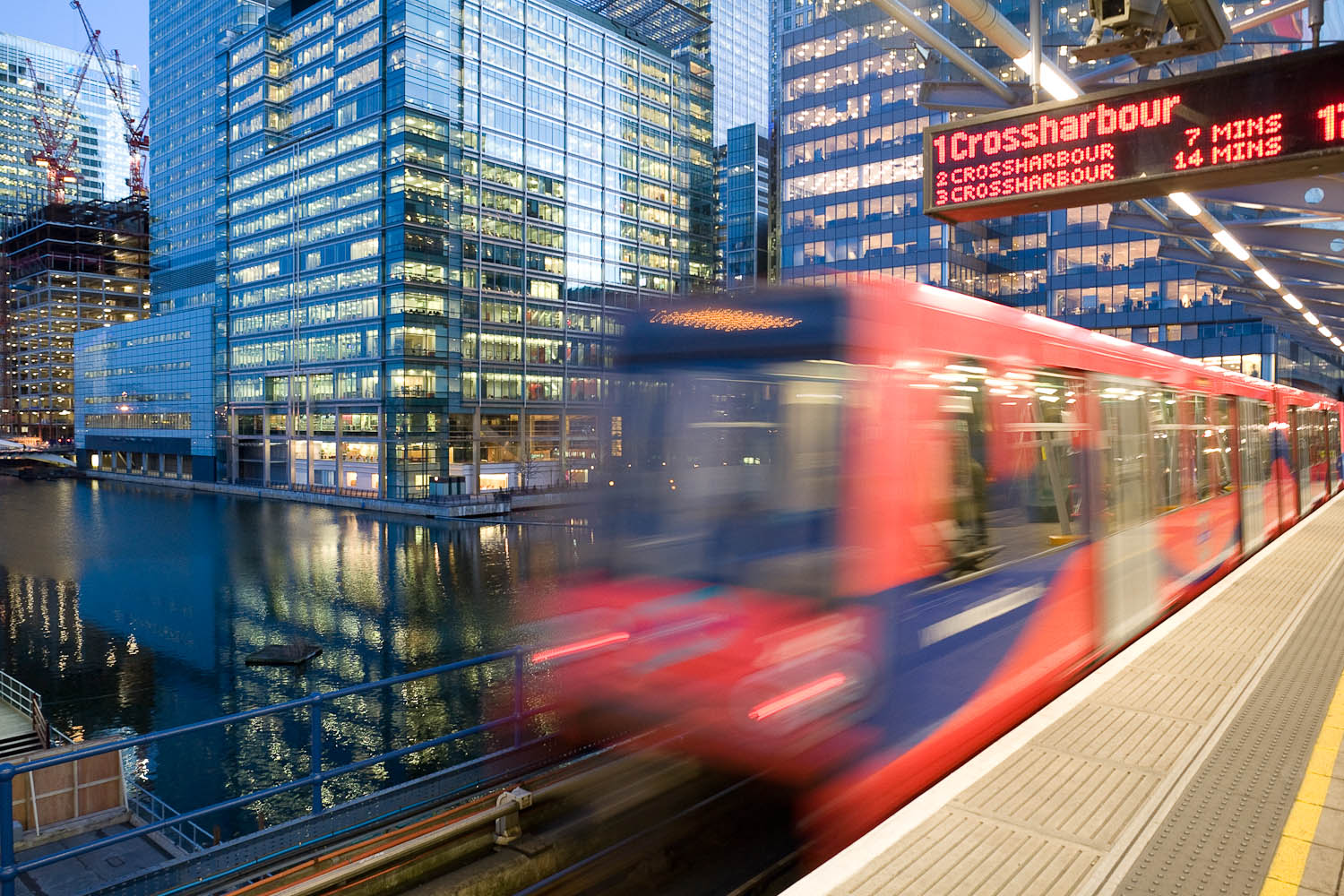 Docklands Light Railway, London, Ove Arup & Partners