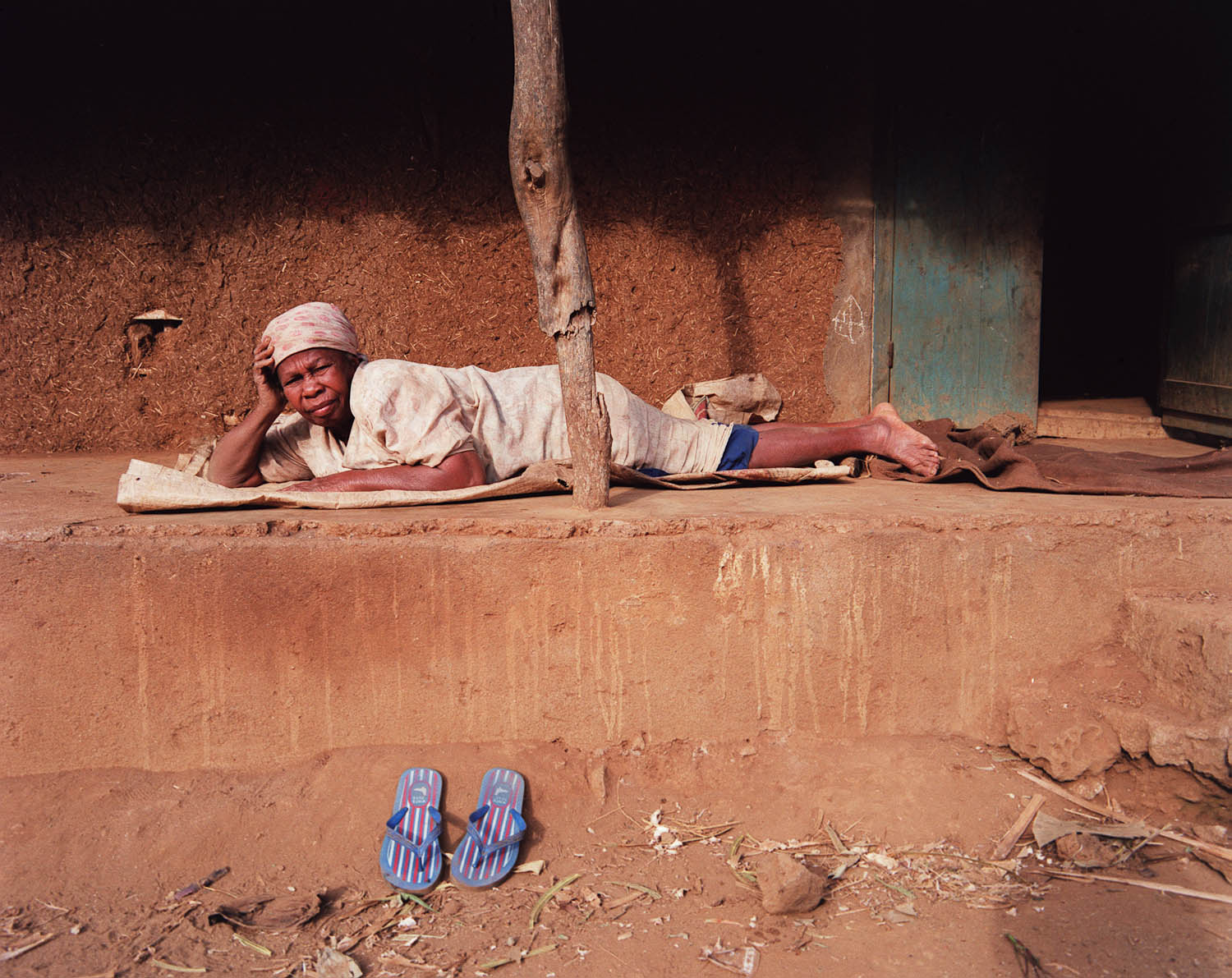 Lady with Polio, Wanani, Moheli (Mwali), Comoros